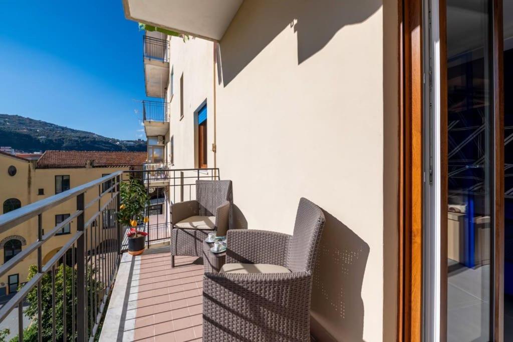 Sorrentovibes - Two Bedrooms New Family Home In Sorrento Center Екстер'єр фото
